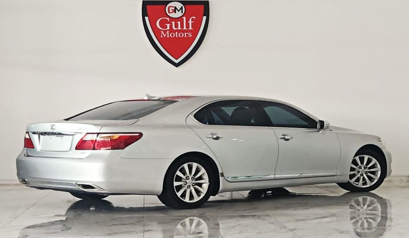 Lexus LS460 PREMIER LWB 4.6L - 8CYL - EXCELLENT CONDITION NO ACCIDENT US SPECS CLEAN TITLE