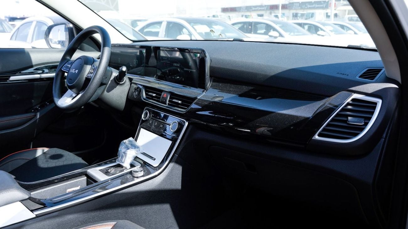Kia Seltos GLS MID