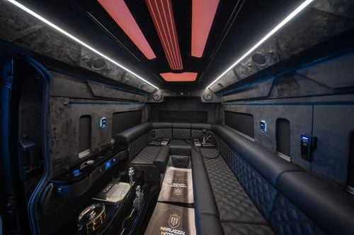 Toyota Hiace GL Party Van built by Barugzai