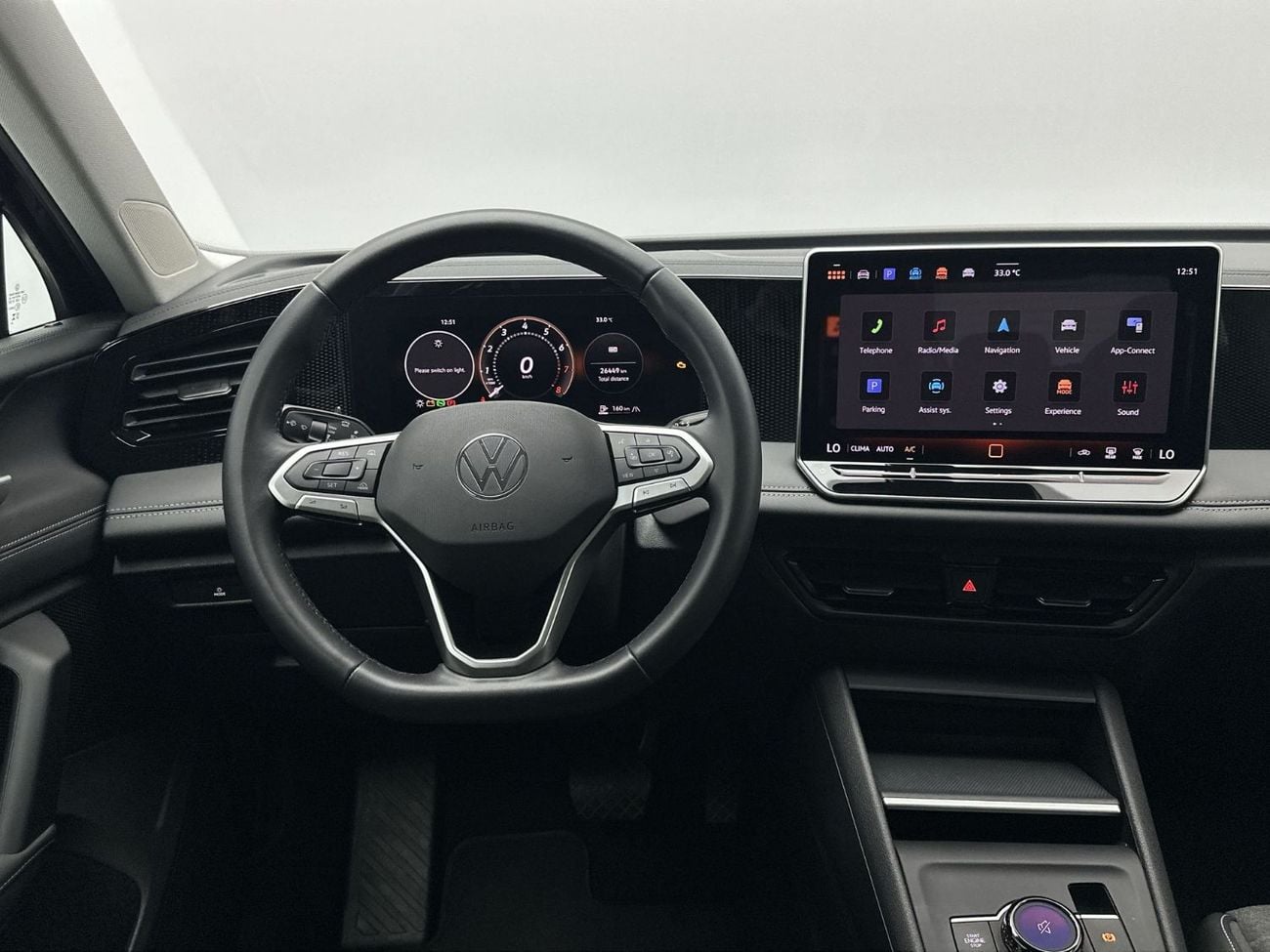 Volkswagen Tiguan LIFE Tiguan Life with Rear View Camera 1.4L | All-New Generation Design | VW Certified | Apple CarPlay