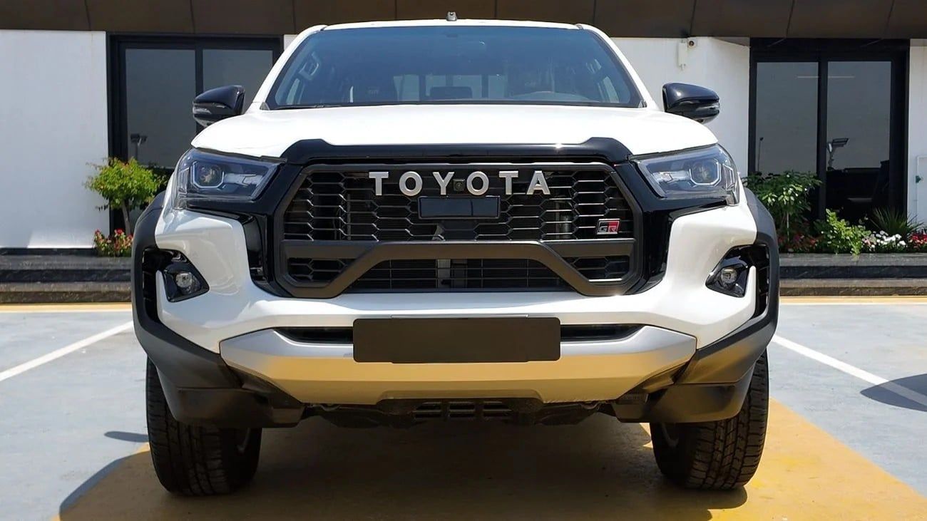 Toyota Hilux GR SPORT