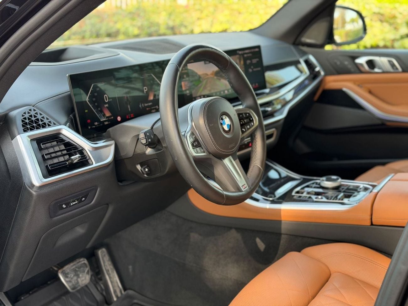 BMW X5 XDRIVE40i M SPORT PRO BMW X5 xDrive40i M Sport 2024 (GCC – Full Options – M Sport Luxury SUV – Massage Seats – Single Owne