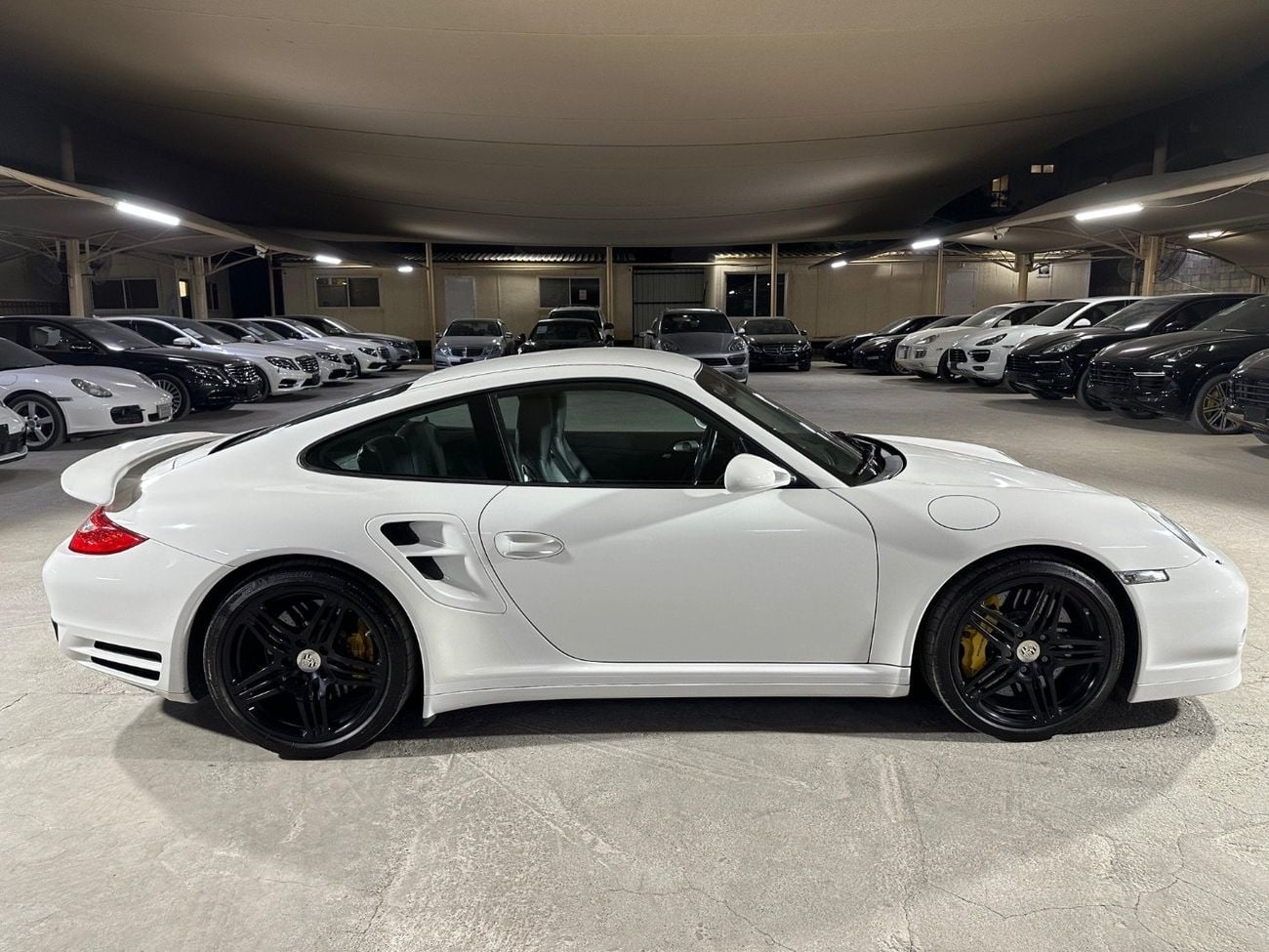 بورش 911 TURBO | سجل صيانة كامل | مكابح بورشه من السيراميك الكربوني (PCCB) | مفتاحان