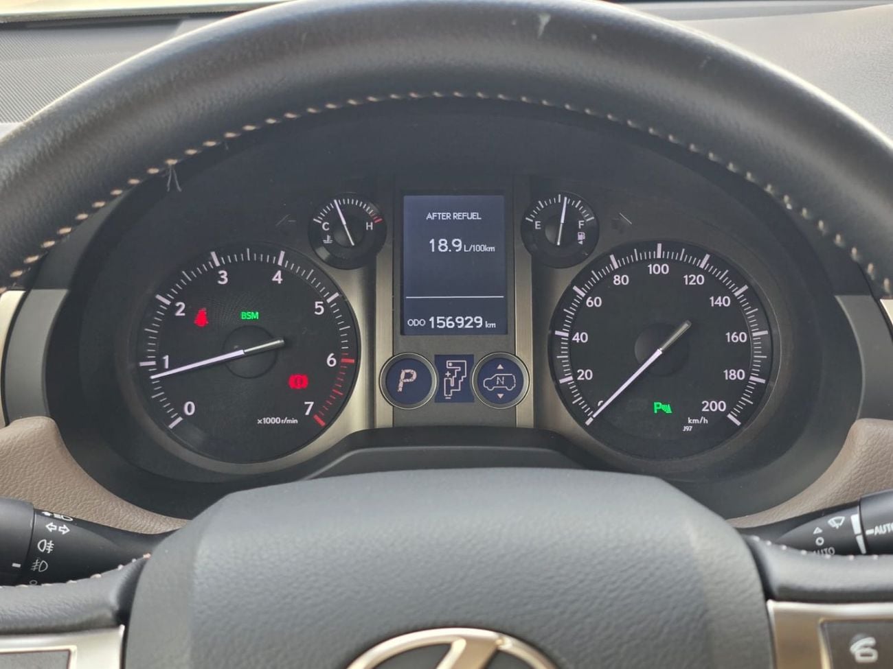 Lexus GX460 PREMIER FULL OPTION 2017 GCC SINGLE OWNER IN MINT CONDITION