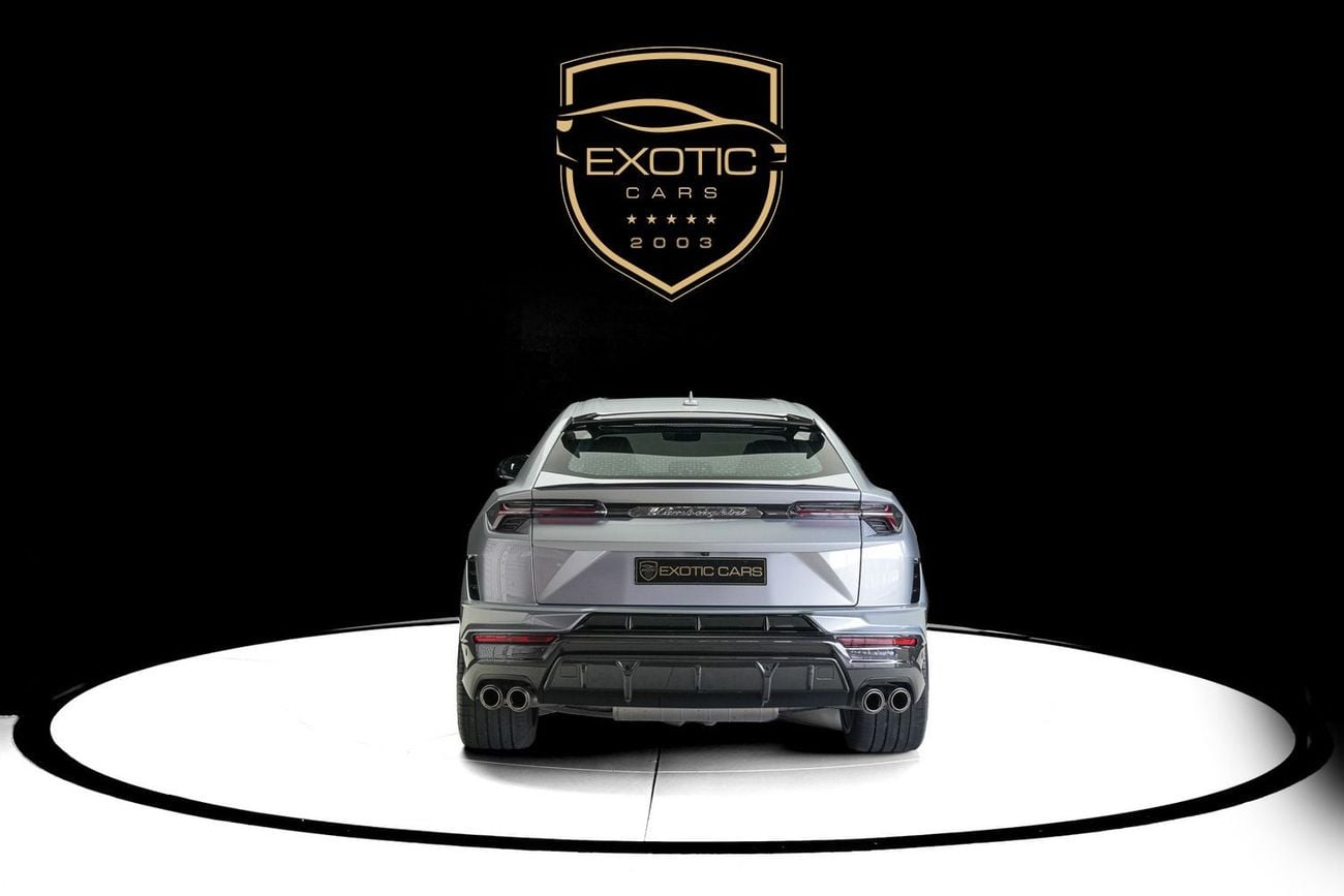 لامبورغيني اوروس PERFORMANTE