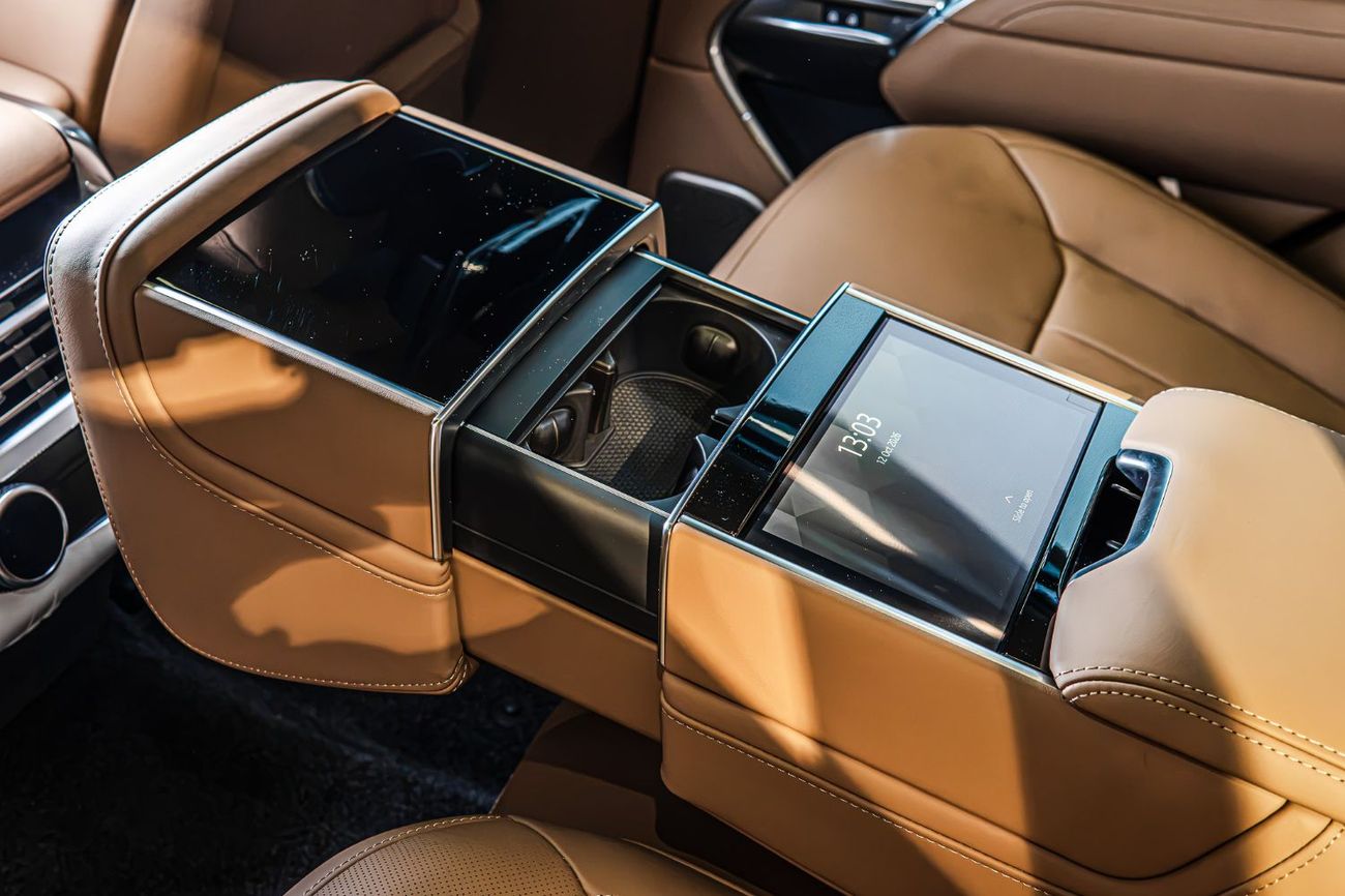 لاند روفر رينج روفر AUTOBIOGRAPHY P530 2026 Range Rover P530 | 4.4L Twin-Turbo V8 | Al Tayer Warranty | GCC Specs