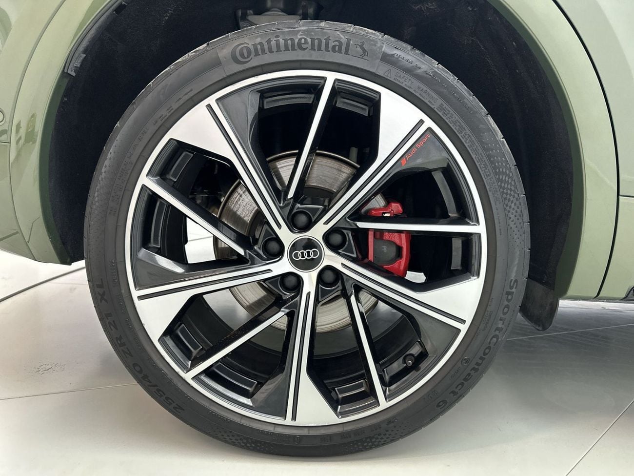 Audi Q5 45 TFSI S-LINE quattro 249hp (Ref# 40908)