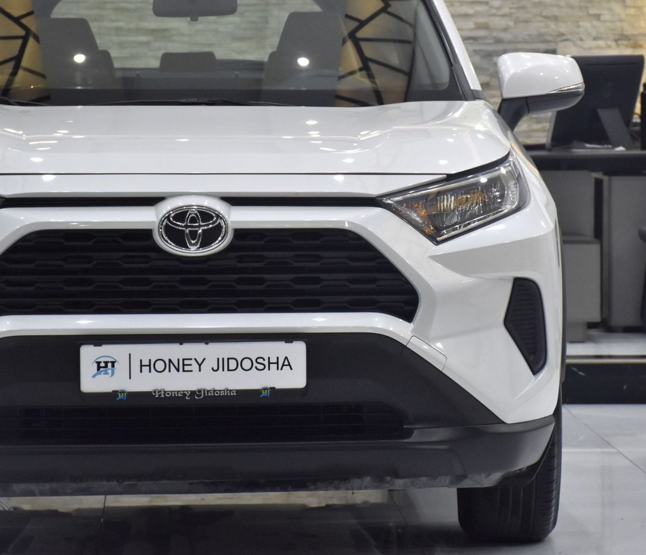 Toyota RAV4 LE EXCELLENT DEAL for our Toyota Rav4 4WD ( 2024 Model ) in White Color GCC Specs