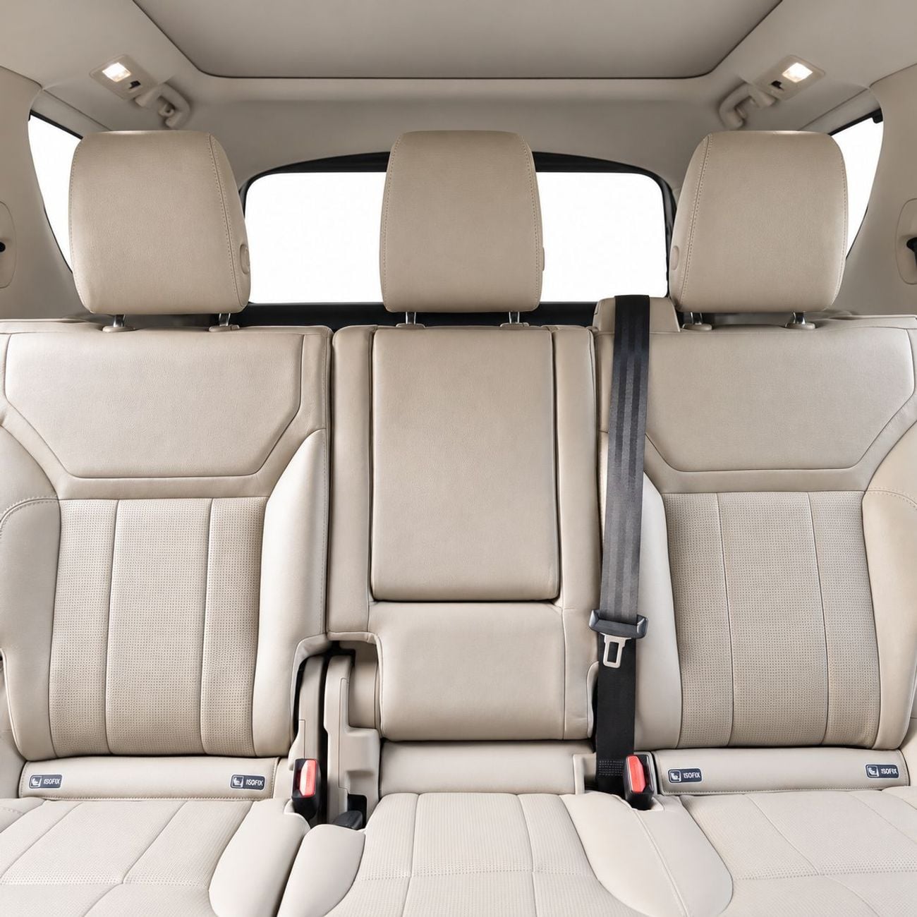 Land Rover Discovery SE AED 1,340 P.M • 0% Downpayment • Land Rover Discovery • 1 Year Warranty