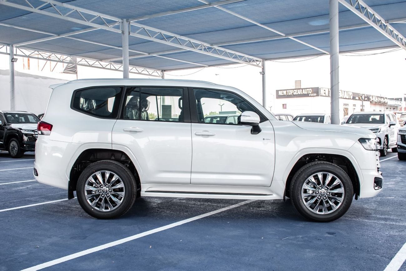 تويوتا لاند كروزر GXR TOYOTA LANDCRUSIER GXR HYBRIID 3.5L TWINTURBO