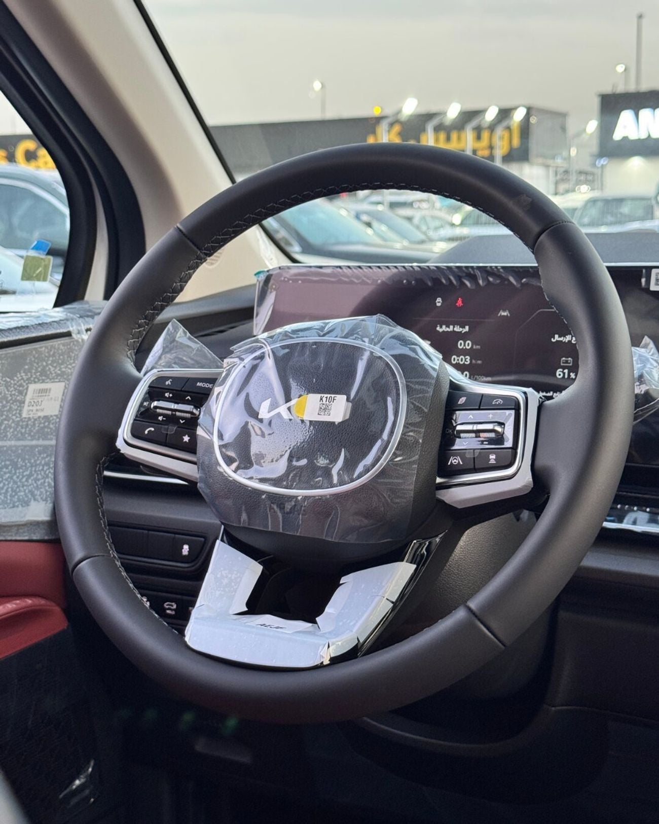 Kia Carnival KIA CARNIVAL 3.5L PETROL - GCC Specs 2027 MODEL - ( 2026 production date)