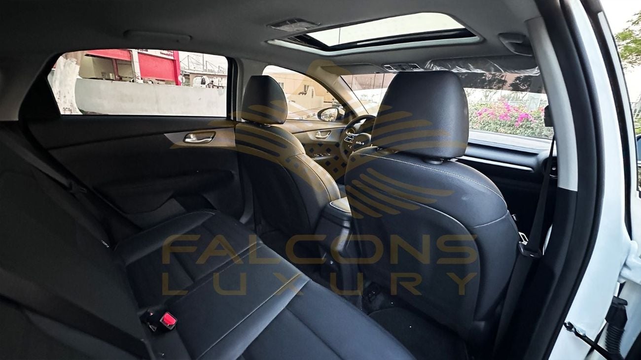 كيا K3 EX DLX كيا K3 LX موديل 2025، طلاء أصلي، مفتاحان، صيانة كاملة