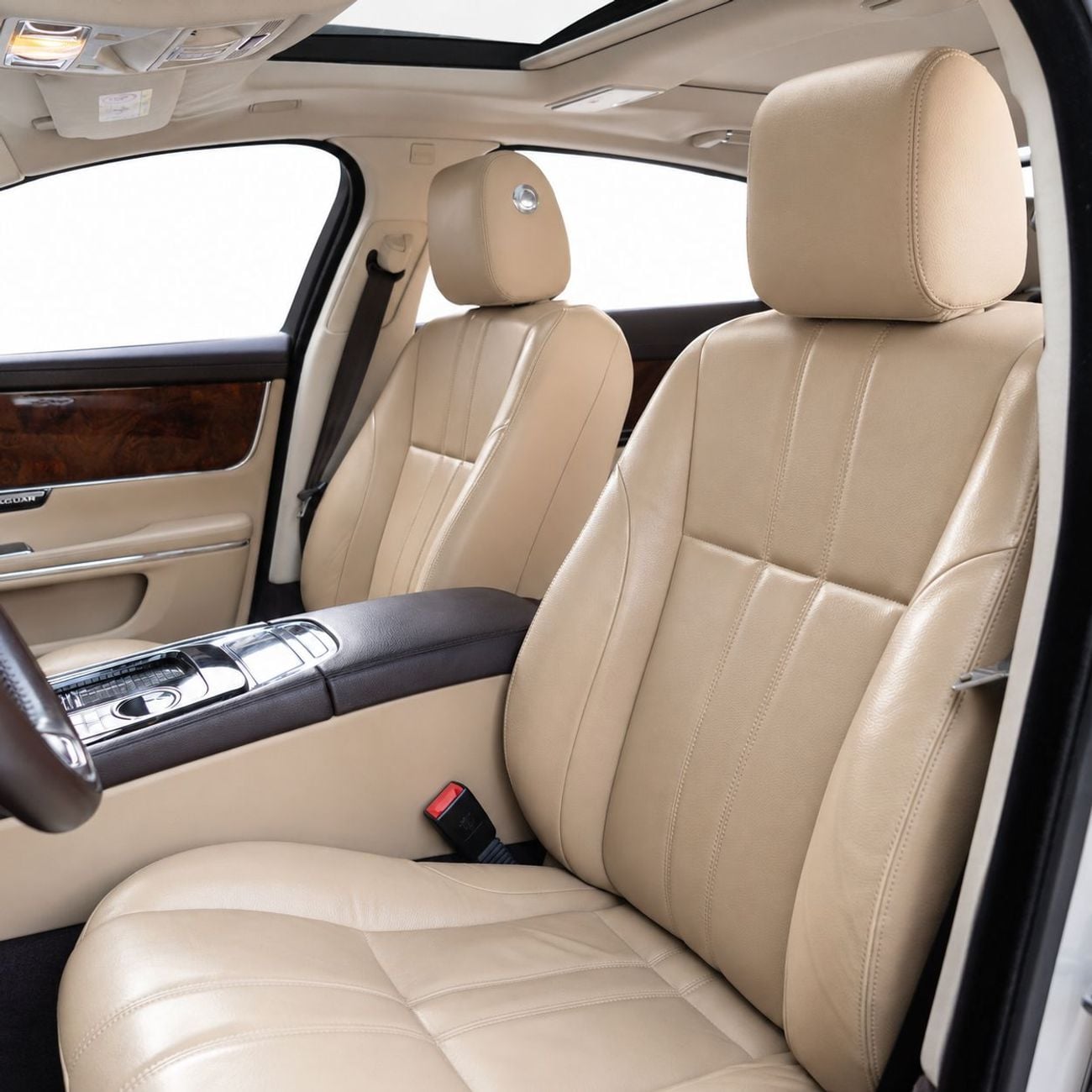 Jaguar XJ LUXURY