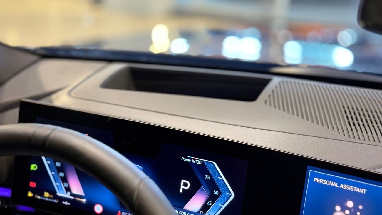 بي أم دبليو 520i M SPORT