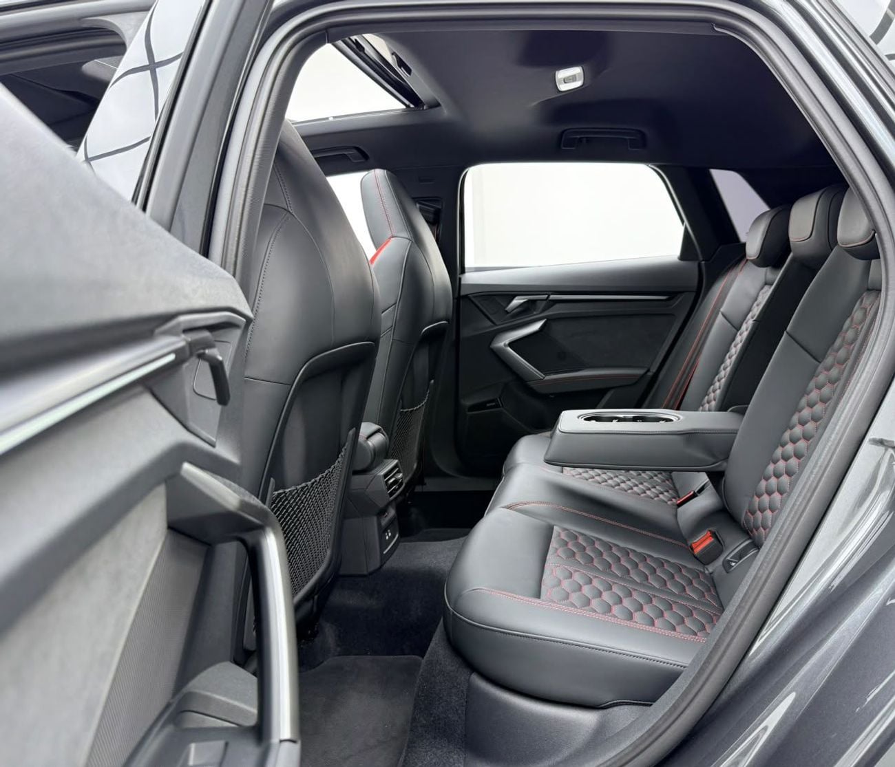 Audi RS3 TFSI SPORTBACK 2026 Audi RS3 Sportback, 2030 Audi Warranty + Service Pack, Carbon Fiber Package, Low Km, GCC