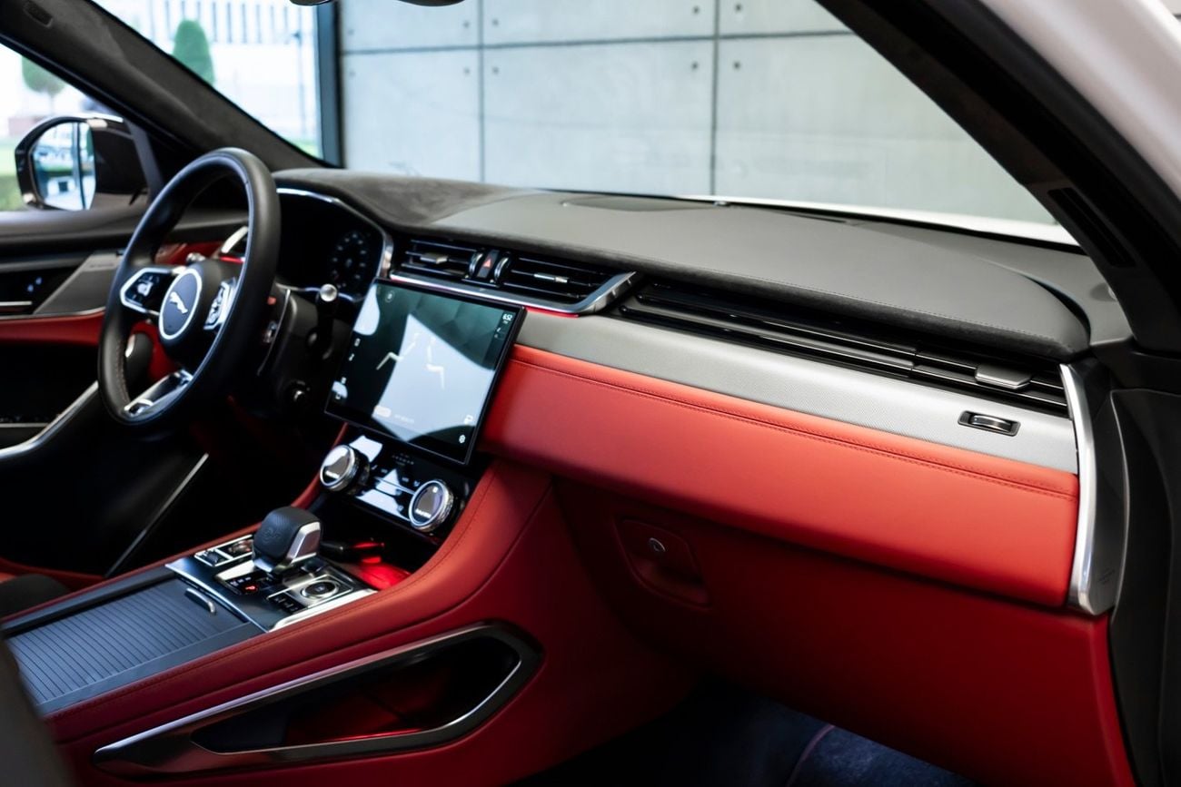 Jaguar F-PACE SVR | 2024 | Brand New | GCC Specs | AlTayer warranty till 2031
