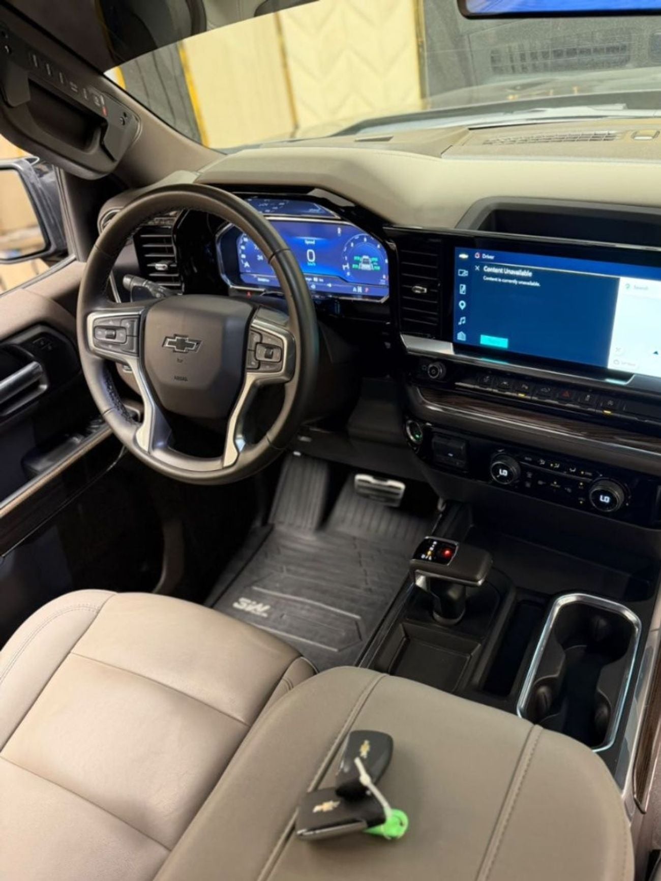 Chevrolet Silverado 1500 REG/CAB RST