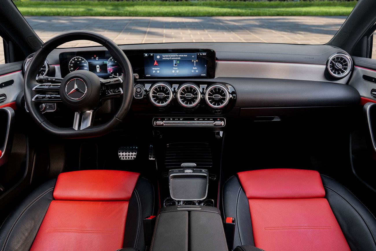 مرسيدس بنز A 200 A200 AMG | 2,546 P.M | 0% Downpayment | UNDER WARRANTY!
