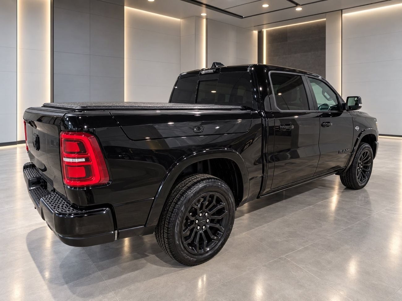 RAM 1500 LIMITED FULL SPEC LIMITED NIGHT PACKAGE 5.7