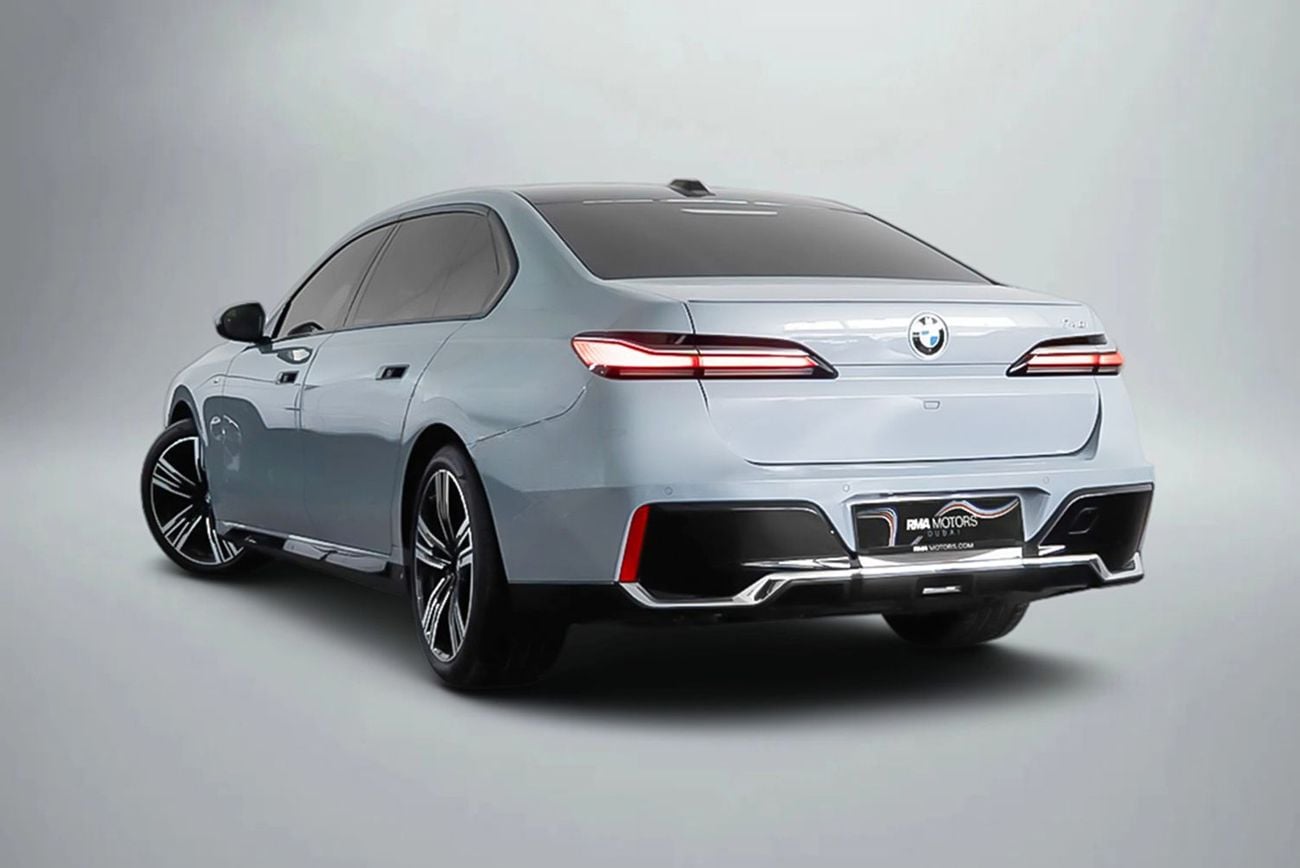 BMW 740i M SPORT