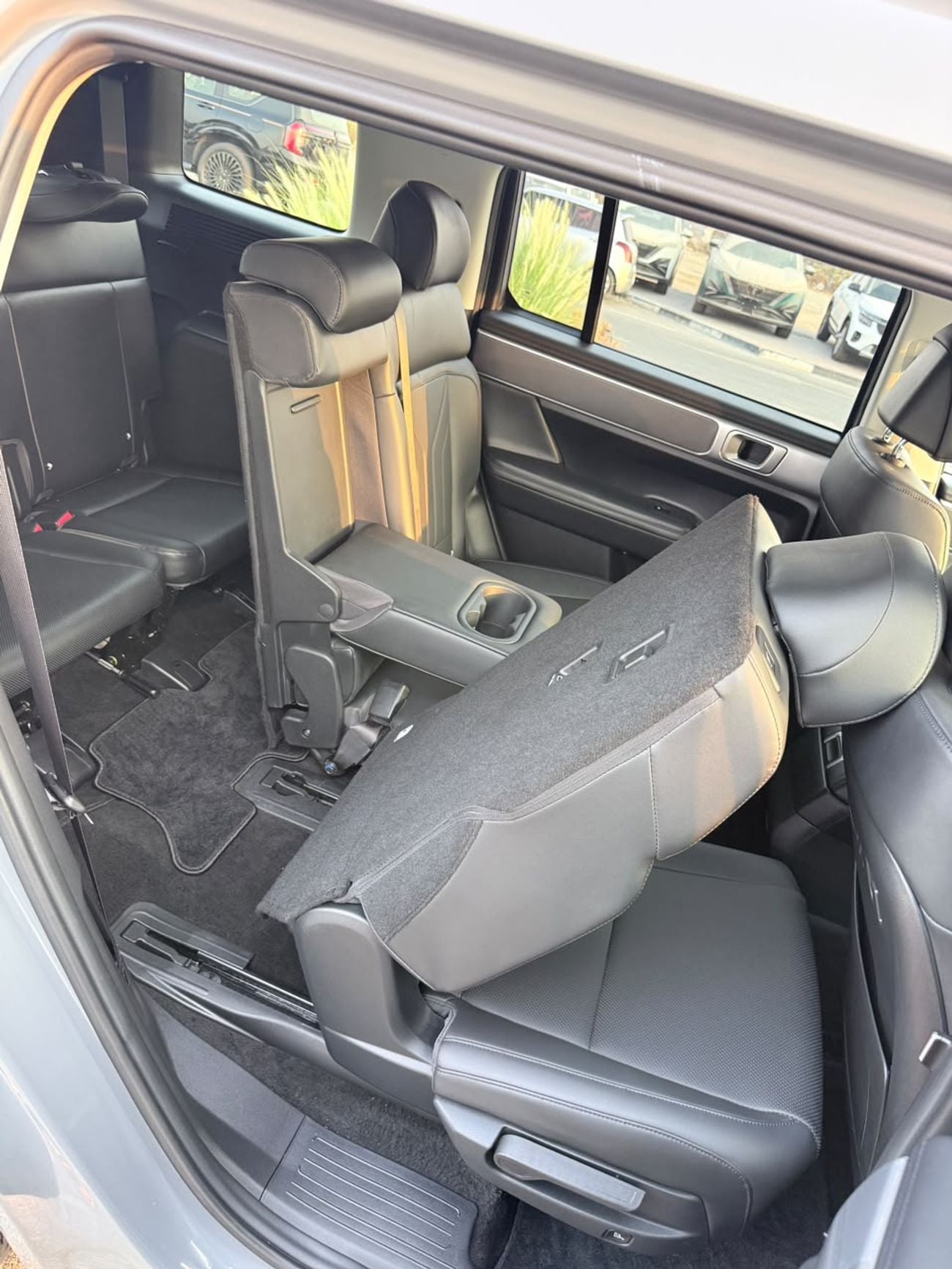 Hyundai Santa Fe SMART PLUS XRT 2.5L Full option sunroof