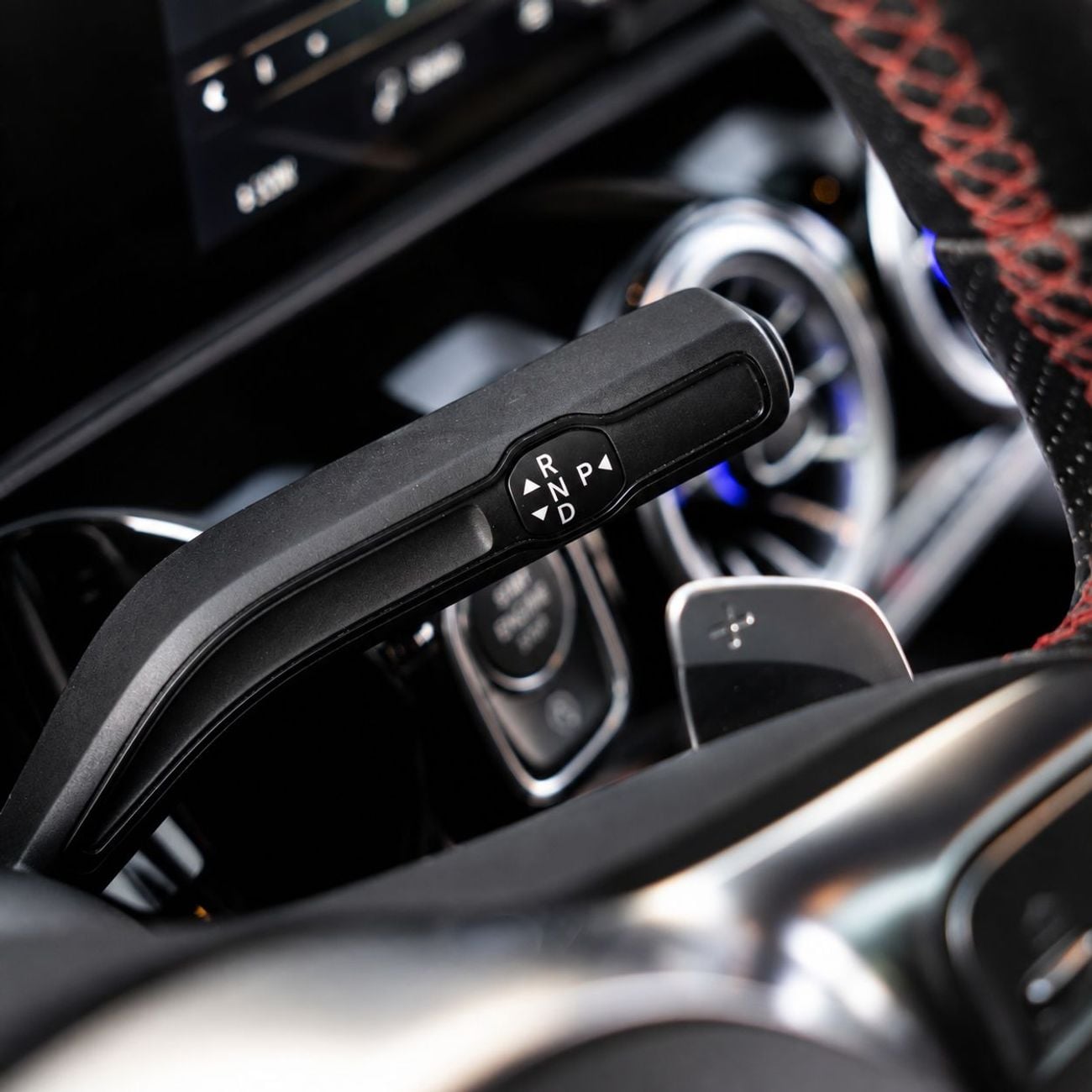 مرسيدس بنز GLA 200 AMG PREMIUM 2,394 درهم إماراتي شهرياً • بدون دفعة أولى • مرسيدس بنز GLA 200 بريميوم • ضمان وعقد صيانة من الوكالة