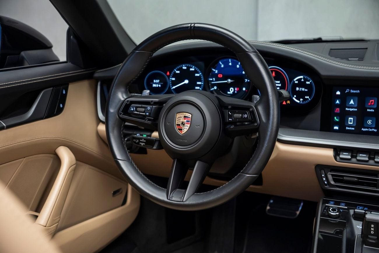 Porsche 911 CARRERA 4