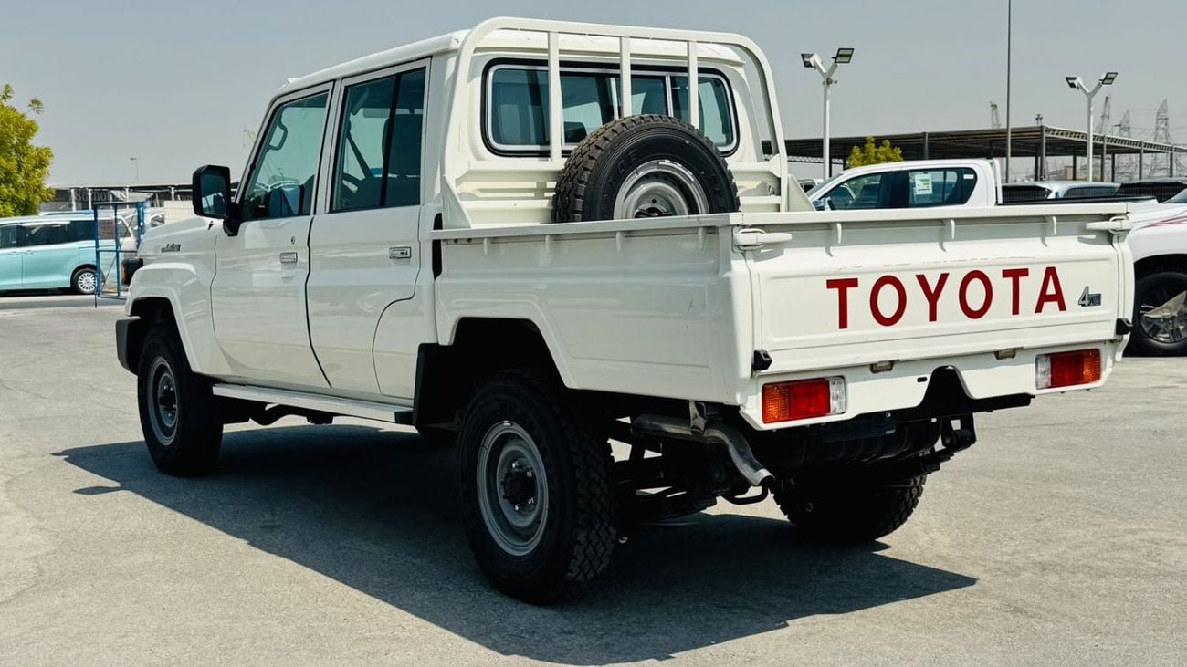 Toyota Land Cruiser Pick Up
