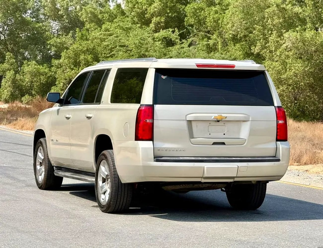 Chevrolet Suburban LT GCC Specs سوبر بان بحالة ممتازة جدا خليجي