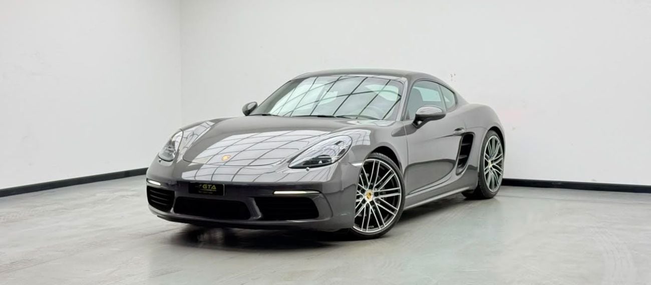 Porsche 718 Cayman STANDARD 2025 Porsche 718 Cayman, Porsche Warranty, Full Porsche Service History, Very Low Km, GCC