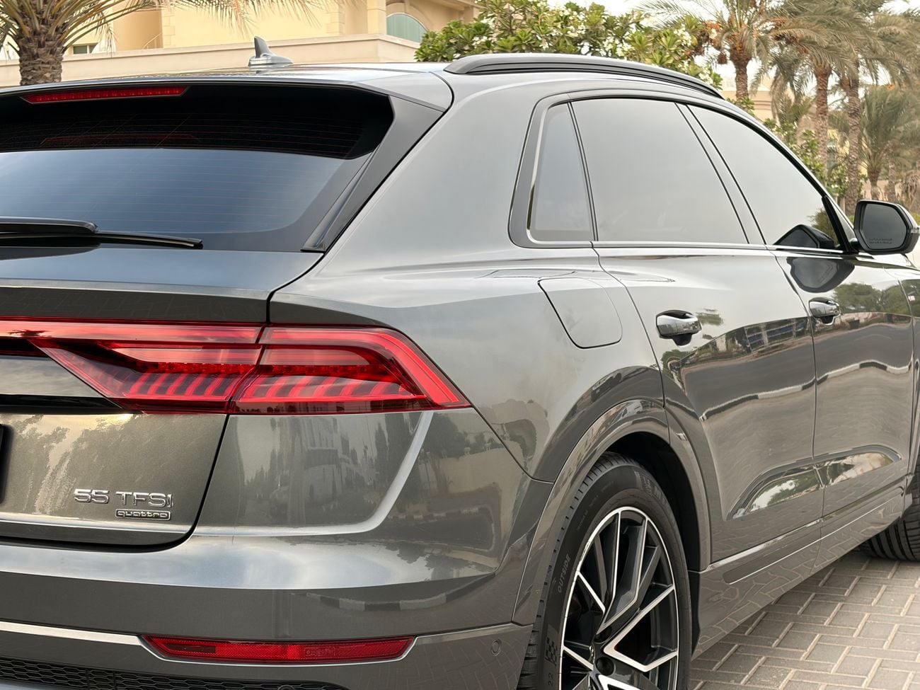 أودي Q8 Audi Q8 S-Line Black Badge V6 turbo