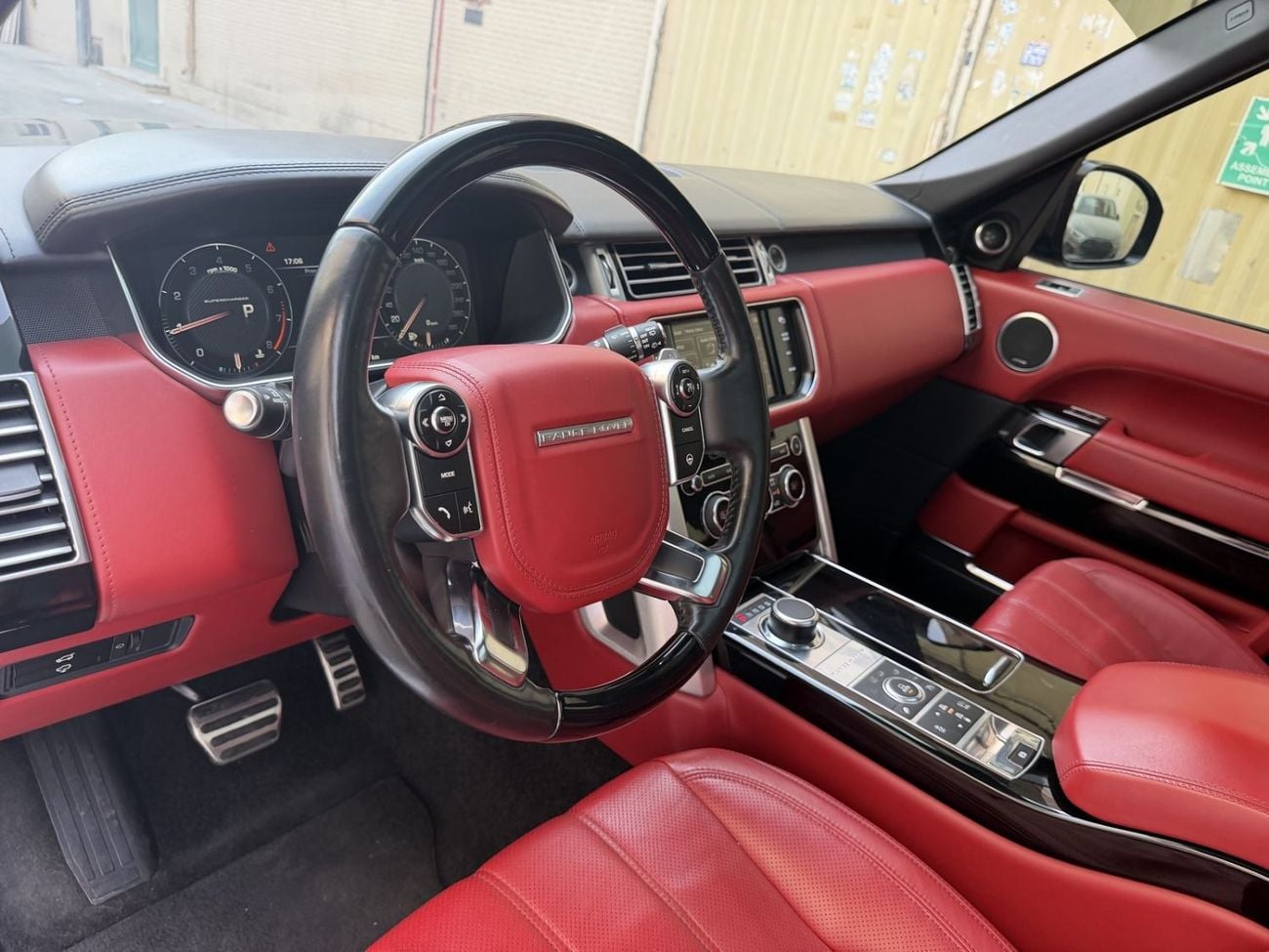 Land Rover Range Rover AUTOBIOGRAPHY