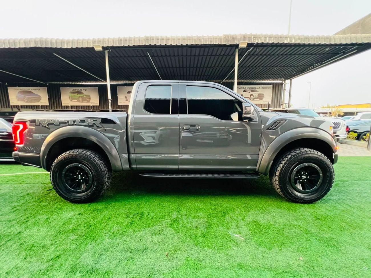 Ford F-150 RAPTOR SUPER CAB
