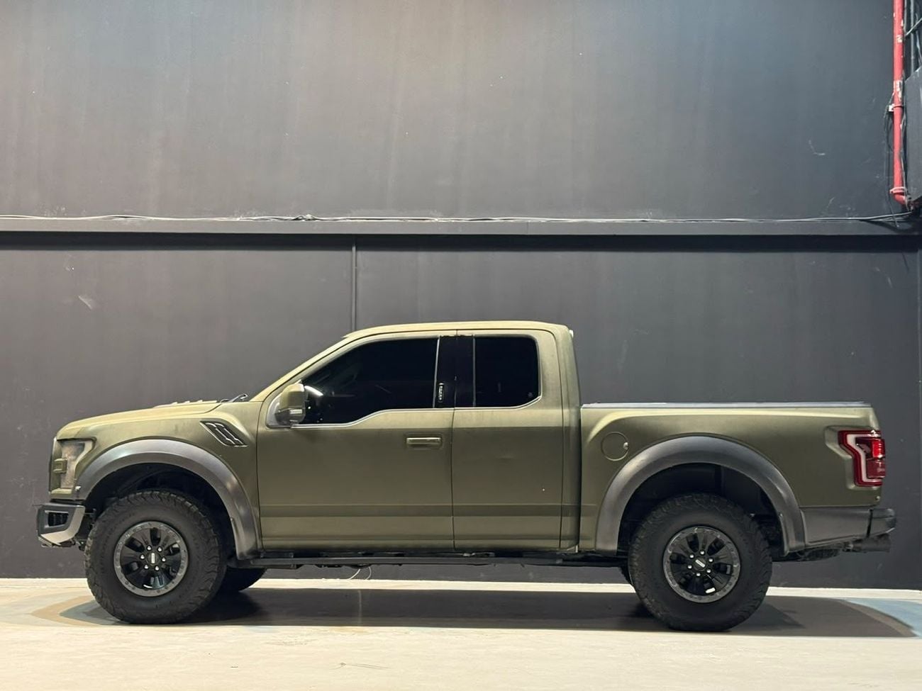 فورد F 150 رابتور سوبر كاب مواصفات دول مجلس التعاون الخليجي | محرك EcoBoost سعة 3.5 لتر V6