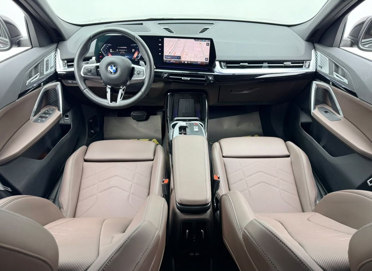 BMW X2 SDRIVE18i M SPORT 2025 BMW X2 sDrive18i M-Sport, 2029 BMW Warranty, 2028 BMW Service Pack, Low Km, Fully Loaded, GCC
