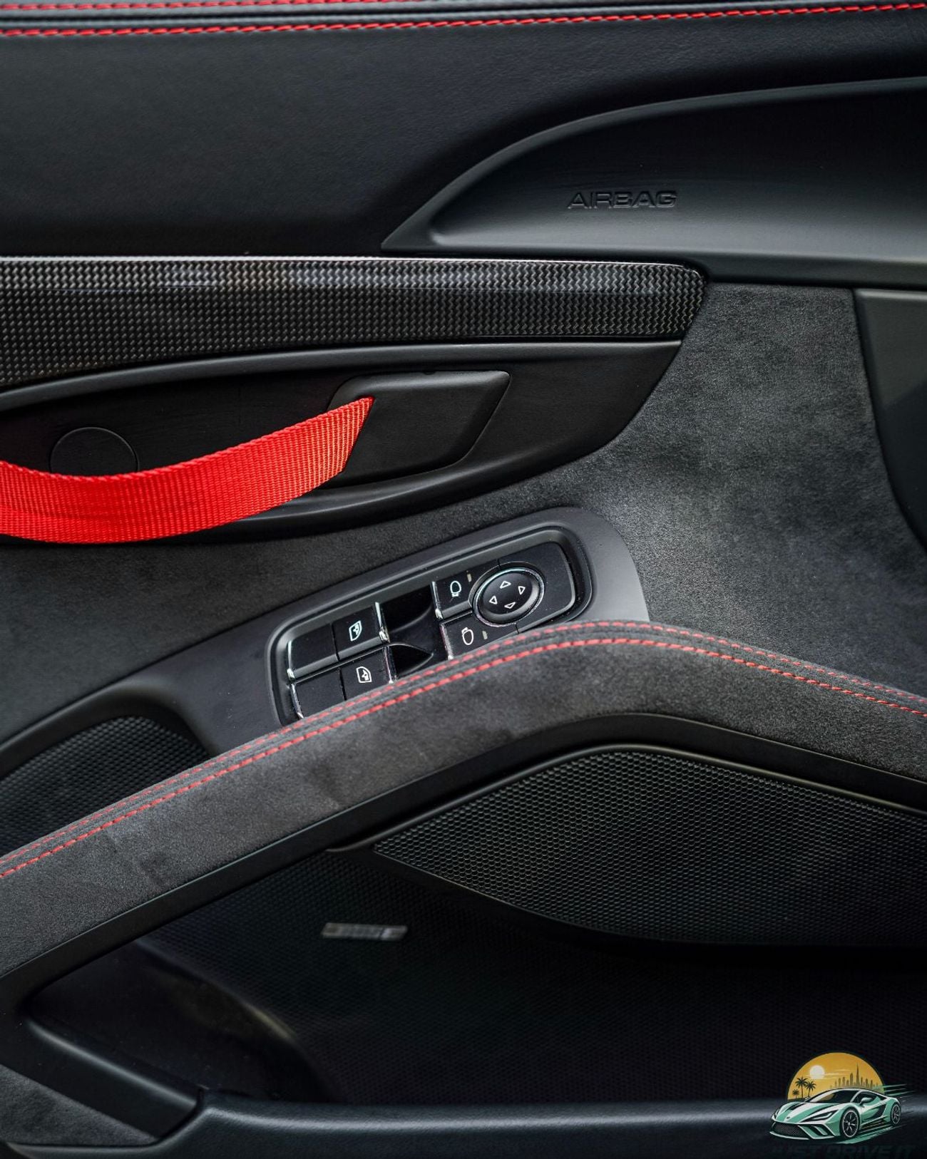 Porsche 718 Cayman GT4