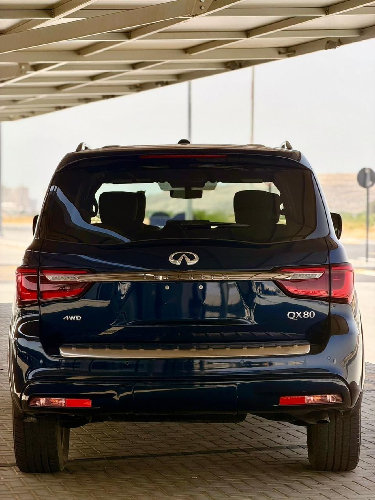 إنفينيتي QX80 لوكس سينسوري