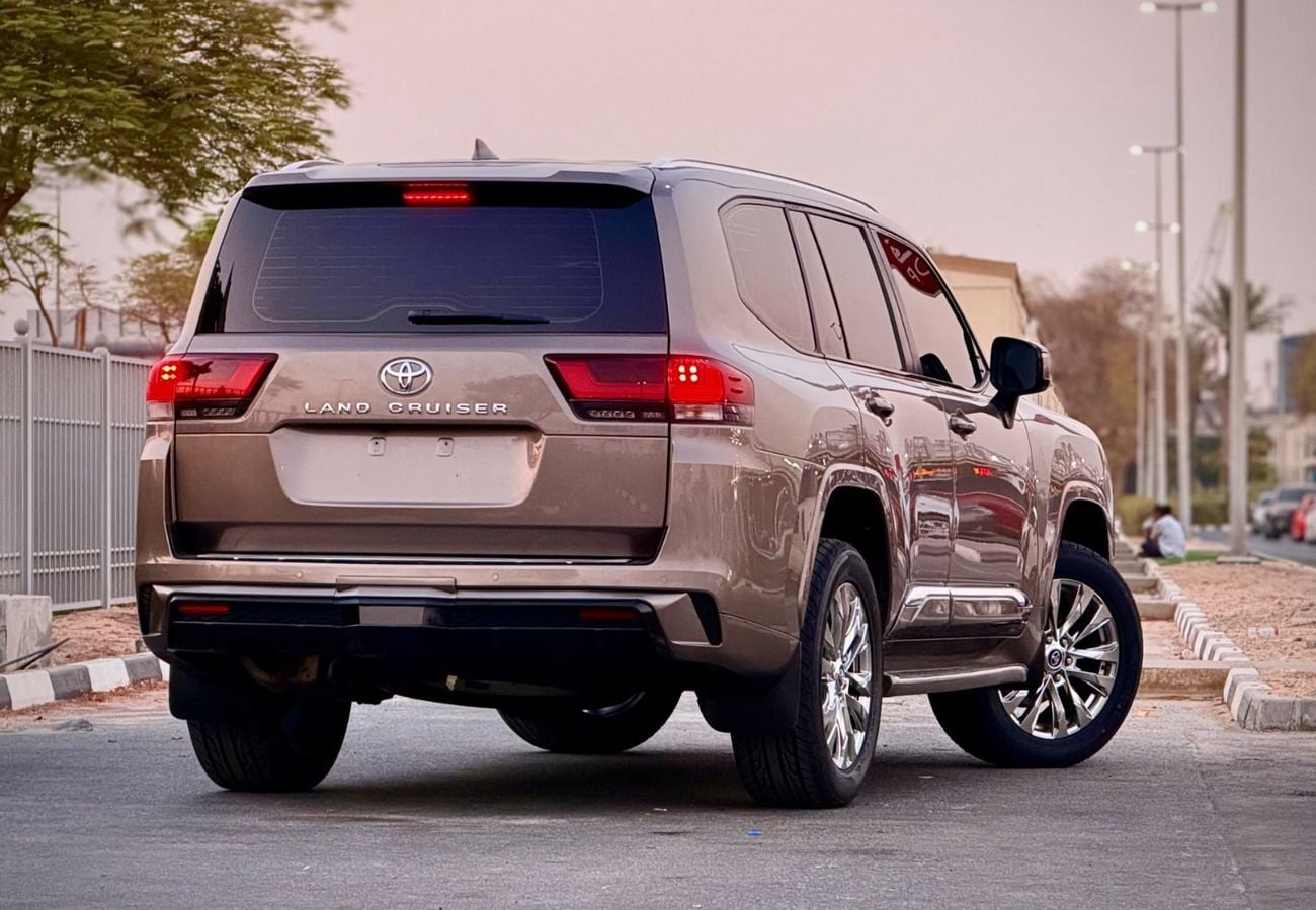 Toyota Land Cruiser GXR LC300 2022 Model Full Option