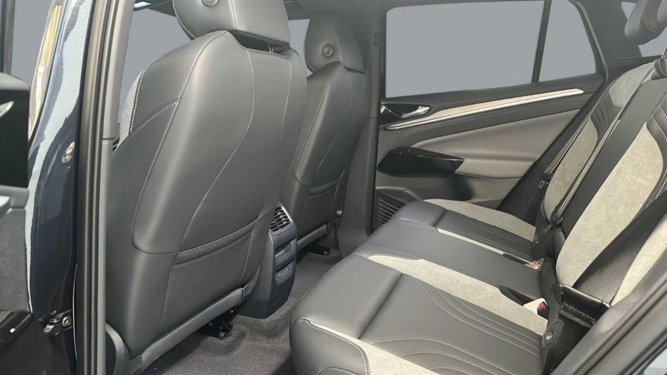 Volkswagen ID.4 2022 Volkswagen ID.4 Lite - Electrifying the Future, Fully Loaded!