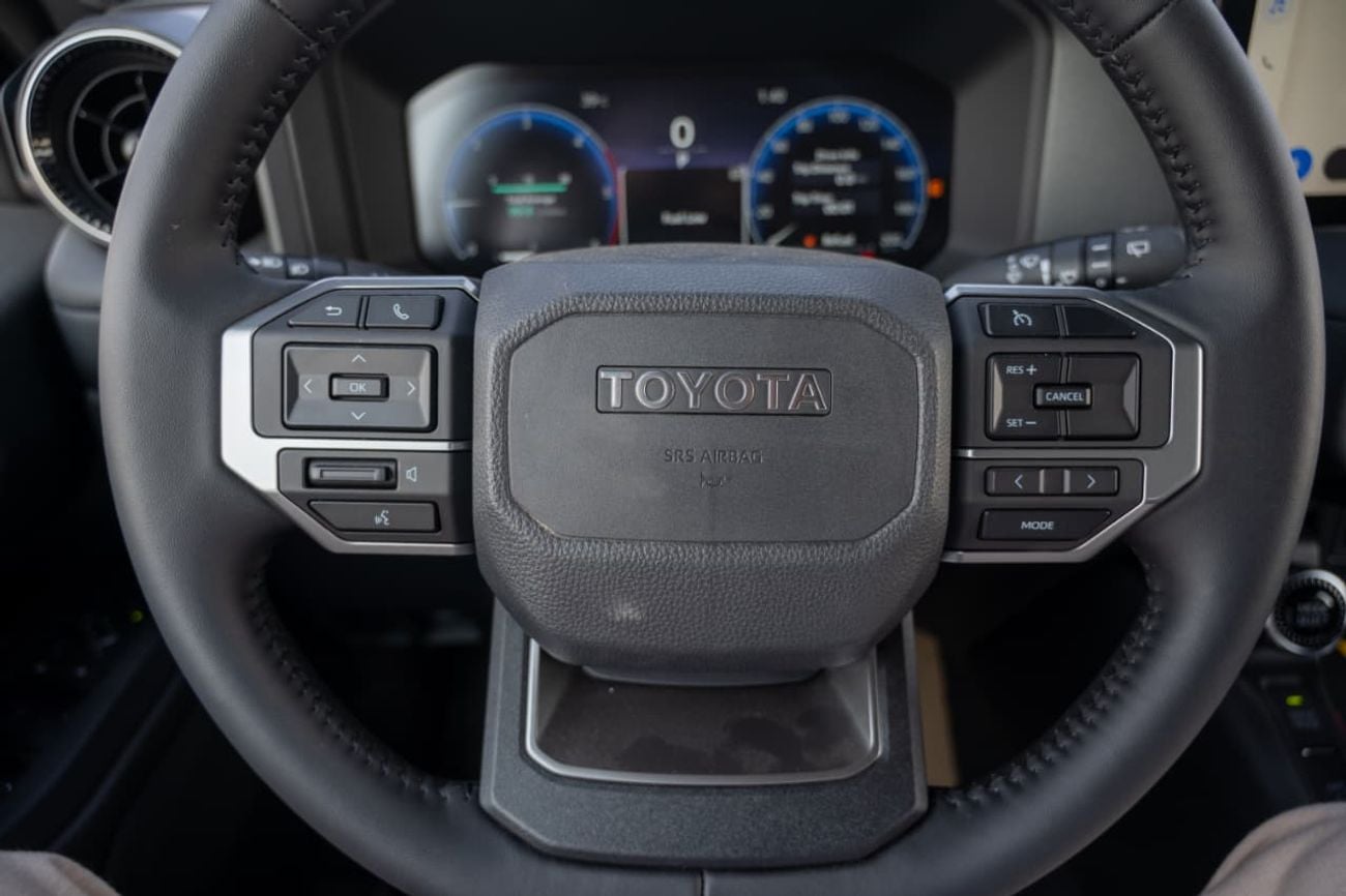 Toyota Prado VX 2.8 DIESEL 4 CYL AUTOMATIC PREMIUM FOUR WHEEL DRIVE 7 SEATS 5 DOOR