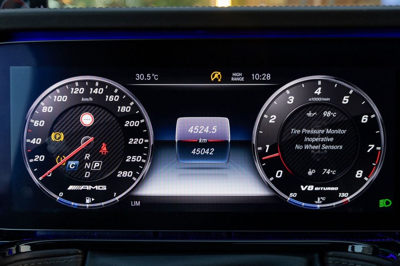 Mercedes Benz G63 AMG STD Mercedes-Benz G63 AMG 2019 Japanese Specs | Warranty
