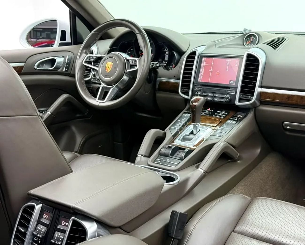 Porsche Cayenne PLATINUM EDITION Platinum, Service History, Fully, Loaded, Excellent Condition, GCC
