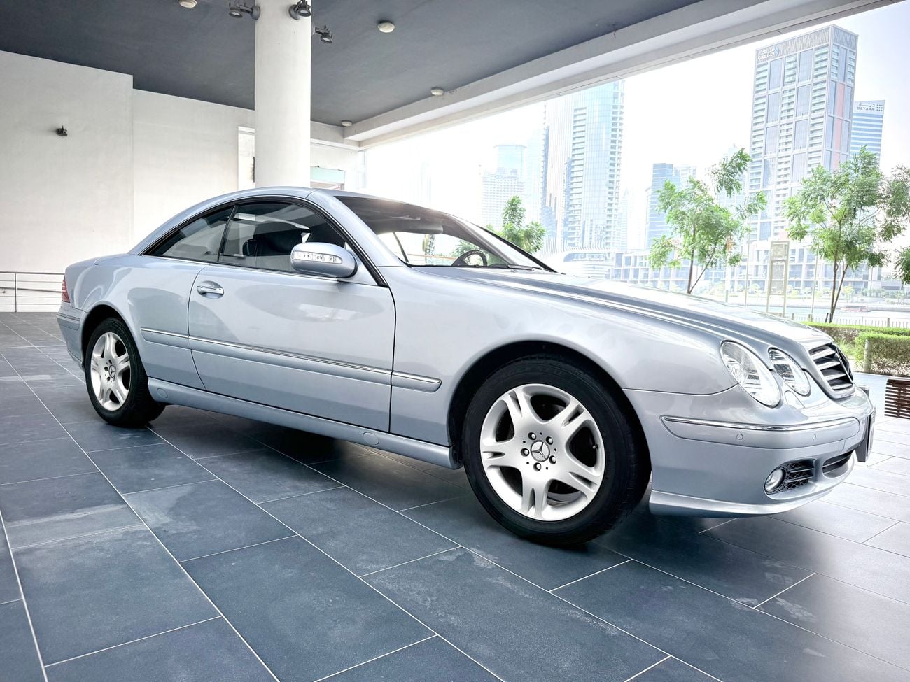 Mercedes Benz CL500 STANDARD