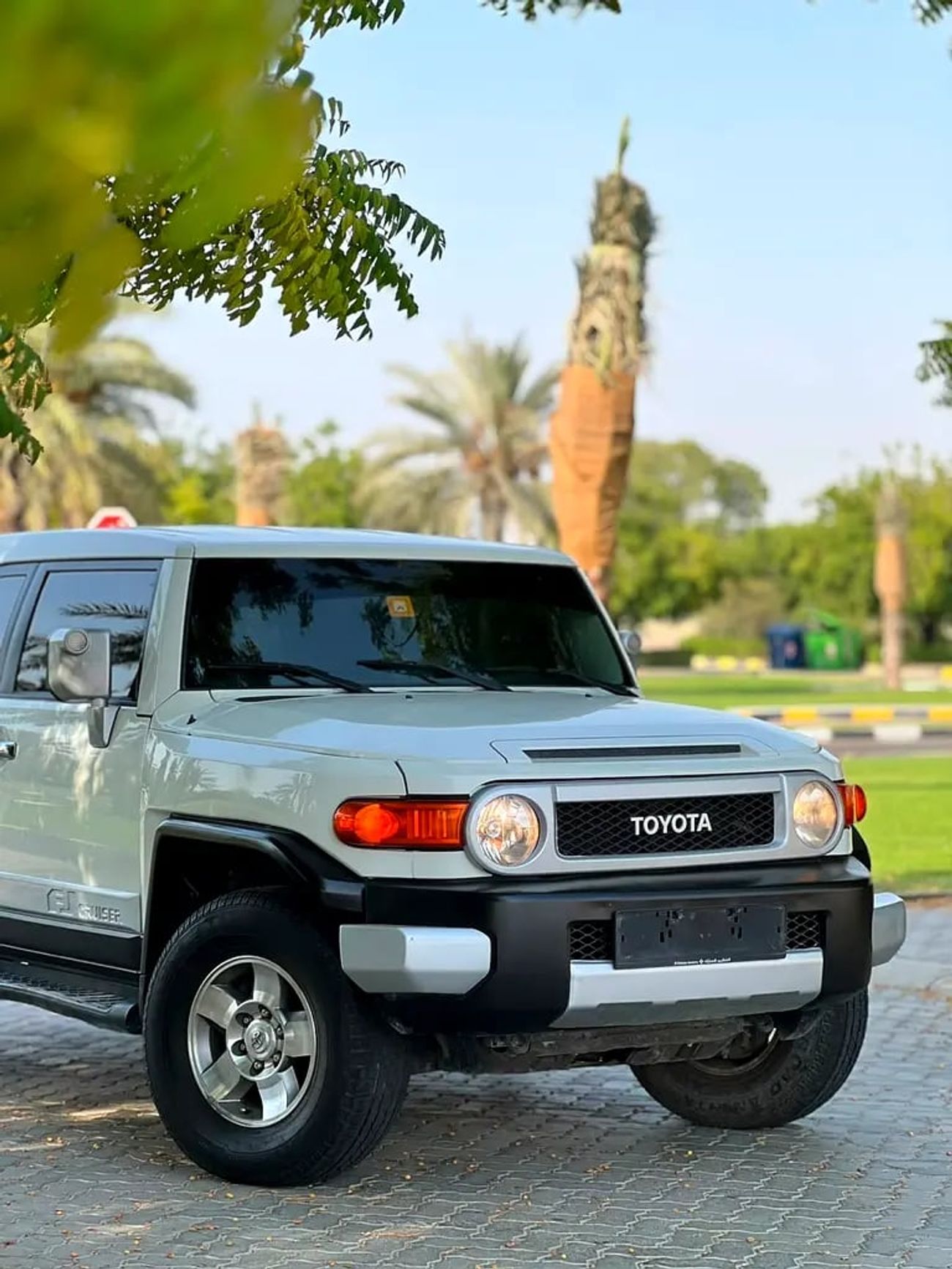 تويوتا إف جي كروزر BASE Well Maintained | GCC Specs | Off-Road Ready