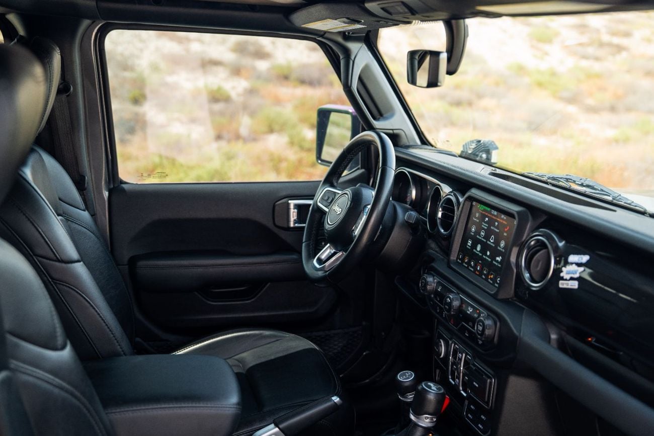 Jeep Wrangler Unlimited SPORT 2.0L Turbo 4WD | Best Condition