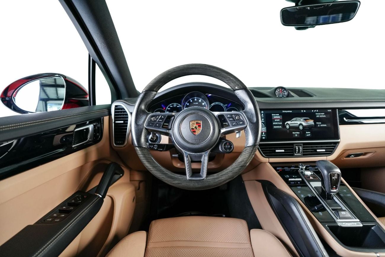 Porsche Cayenne GCC-Low Mileage-Exclusive Exterior Color-PTS Paint To Sample-FSH At Porsche