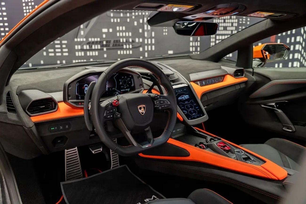 Lamborghini Revuelto SPORTIVA