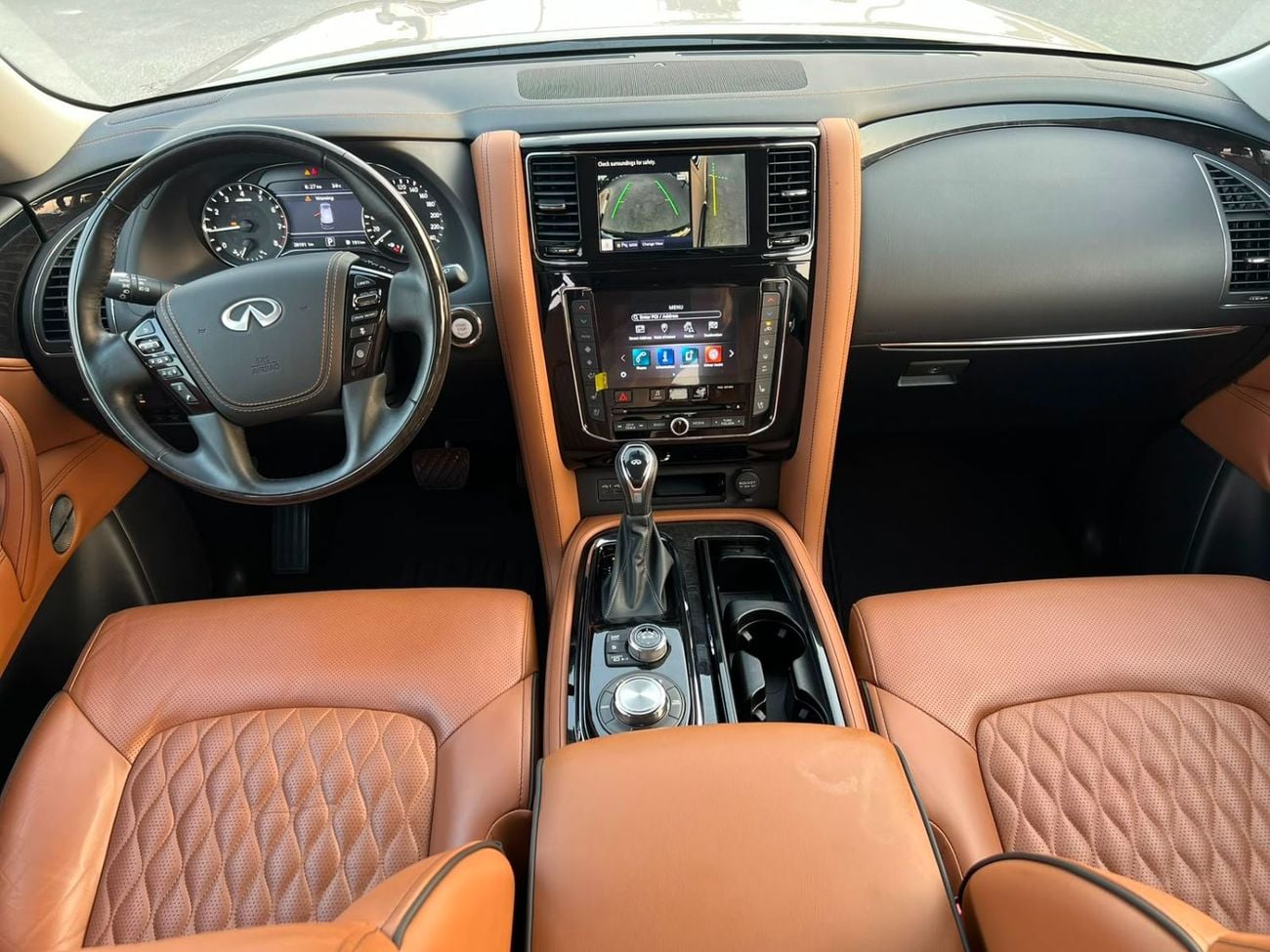 إنفينيتي QX80 LUXURY PROACTIVE