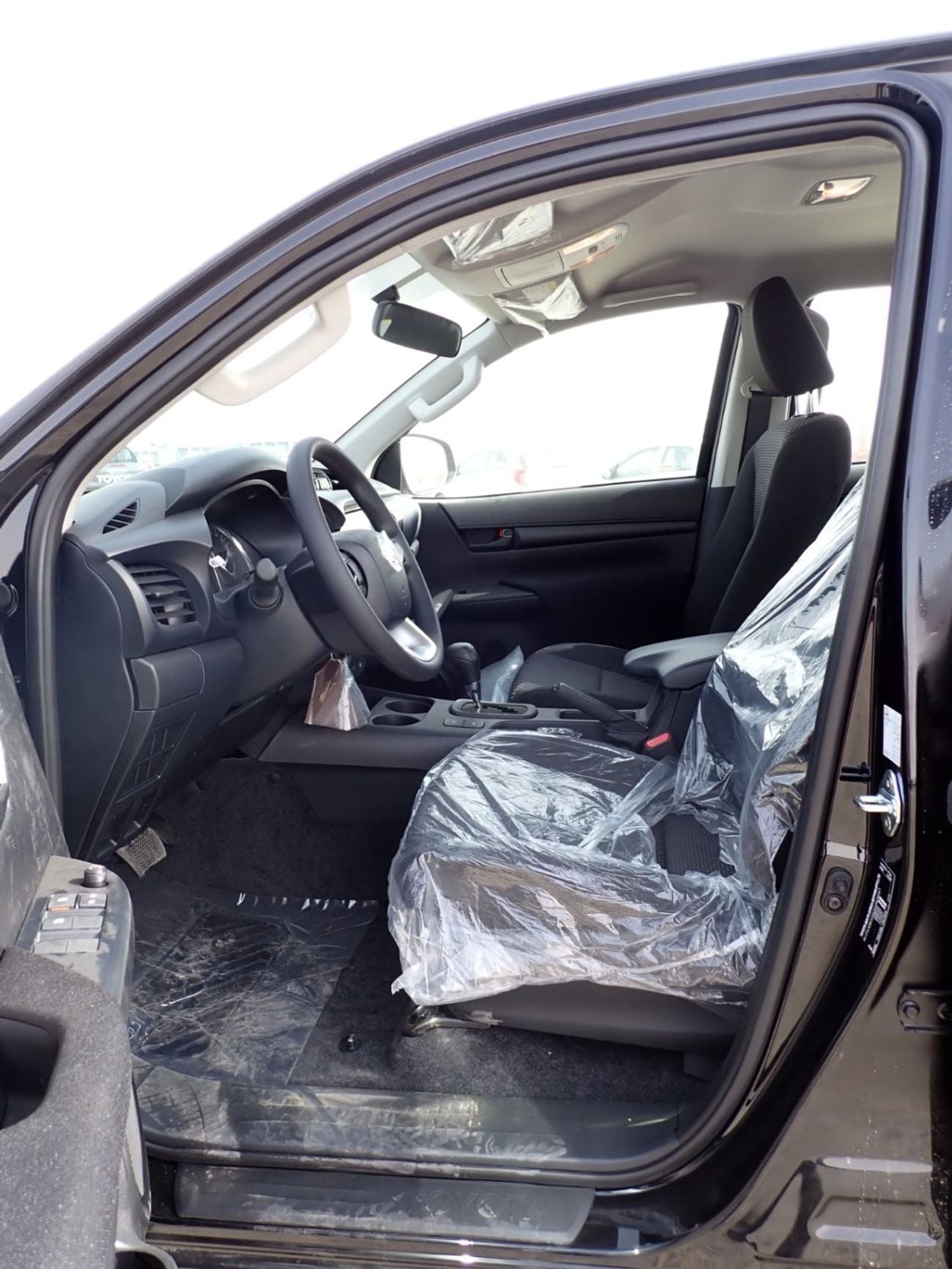 تويوتا هيلوكس GL Toyota hilux 2.7L petrol MY2025 for export only