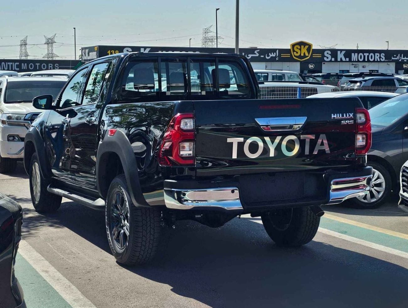 Toyota Hilux SR5 TRD || 4.0L PETROL V6 4WD | WOOD INTERIOR W VISOR | BLIND SPOT | DIFFLOCK | DVD+CAMERA | READY S